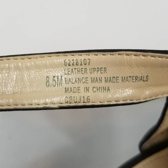 Isola Lora Perforated Block Heel Peep Toe Slingback Sandals Size 8.5 - Picture 8 of 8